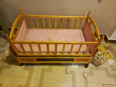 New born baby wooden cott
