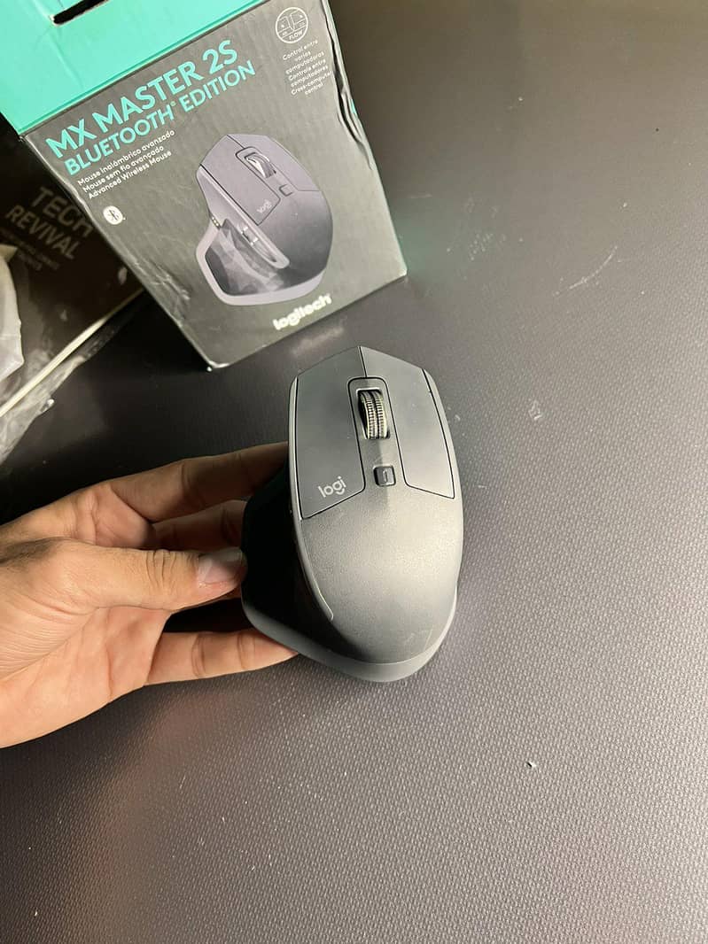 Logitech MX Master 2S Wireless Mouse - Multi-Device - Excellent 1