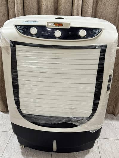 Super Asia ECM-6500 Plus air cooler.