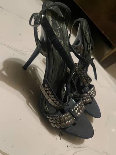greenish heels