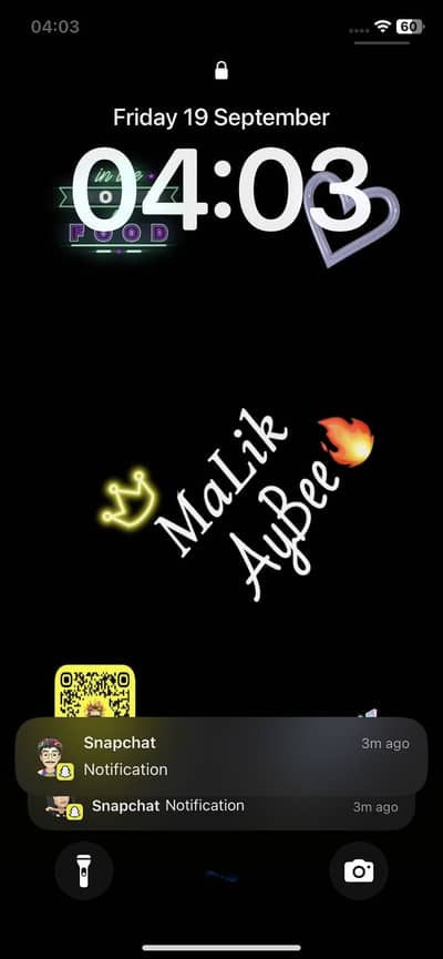 need female waiter urgent