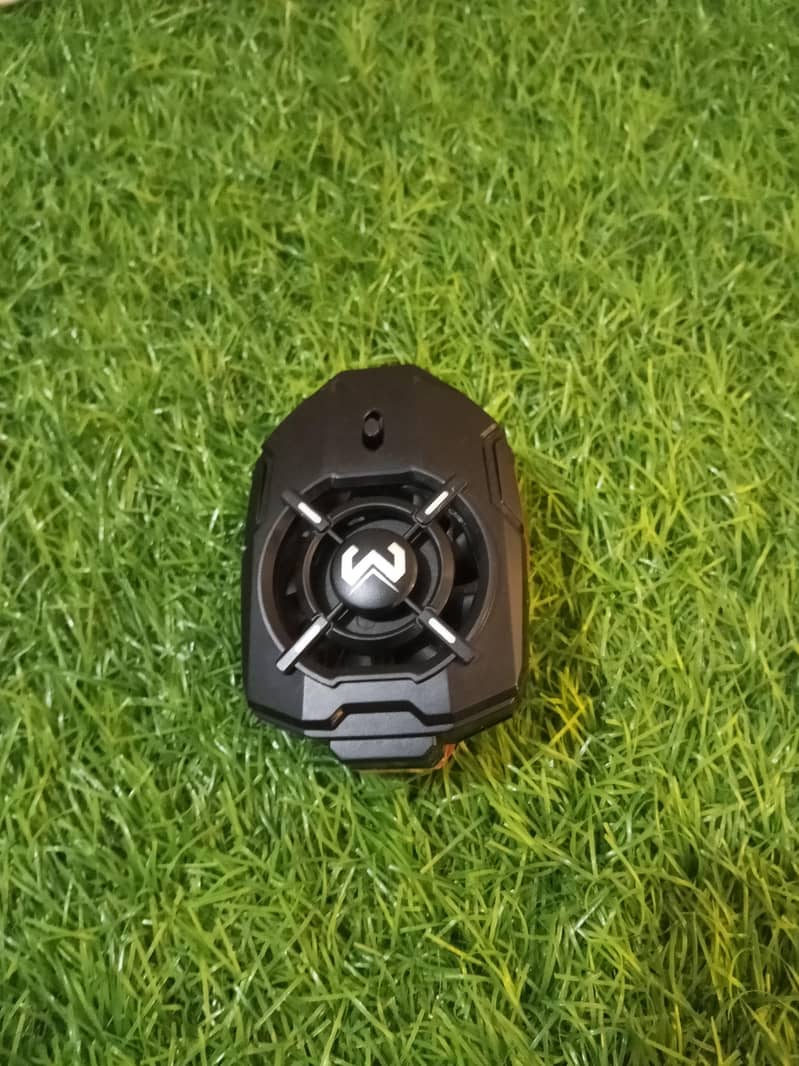 ipad mini 5 (64) GB 13