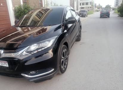 Honda vezel 2014 registered 2017 almost full original