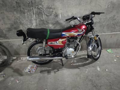 Honda 125 Model 2020 biomatric available/03204362065