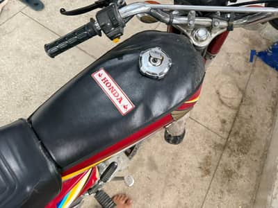 Honda 125 Genuine Condition