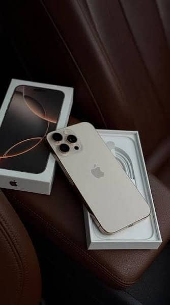 Iphone 16 pro max FU 10/10 not a single scratch