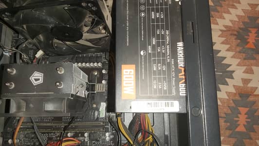 Aigo Warrior AK 600 Watt with RGB(like new)