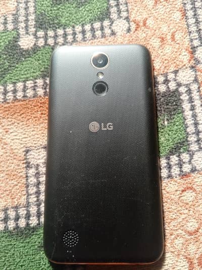 LG ka phone hy