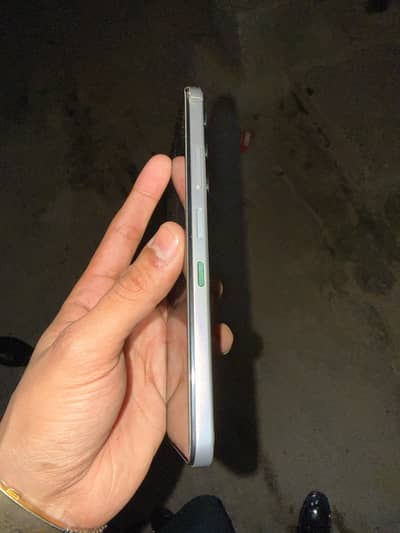 Infinix hot 60i 6+6 / 128g 10/10 condition