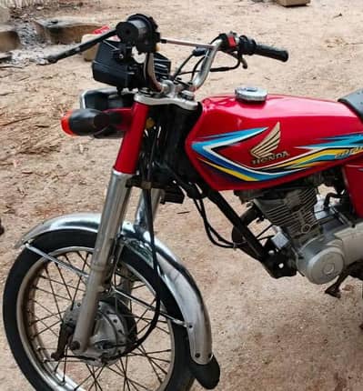 03/49/067/44/48 only WhatsApp on Honda CG 125 for sale