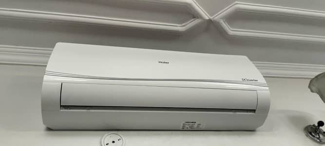 1.5 TON INVERTER AC FOR SALE
