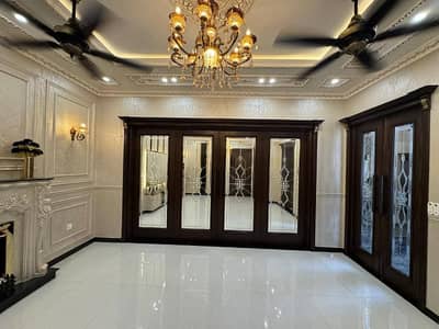 BEAUTIFUL HOUSE FOR RENT AVAILABLE