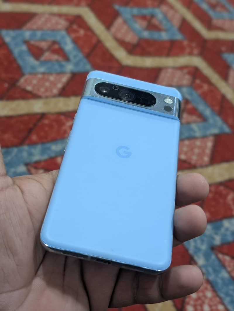 Google pixel 8 pro 4