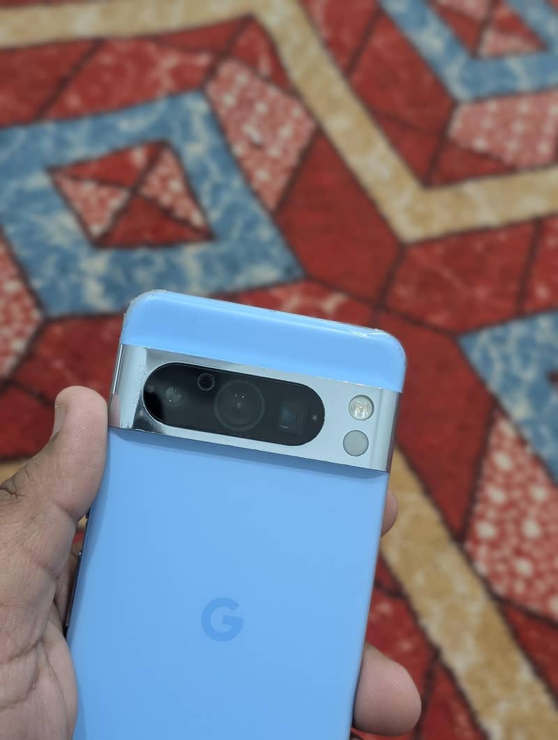 Google pixel 8 pro 6