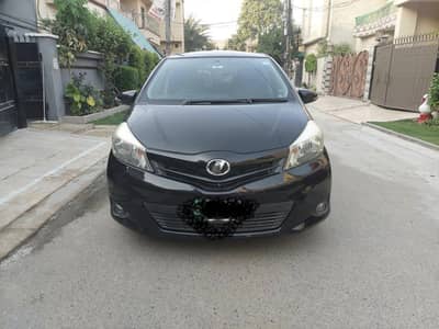toyota vitz 13/16