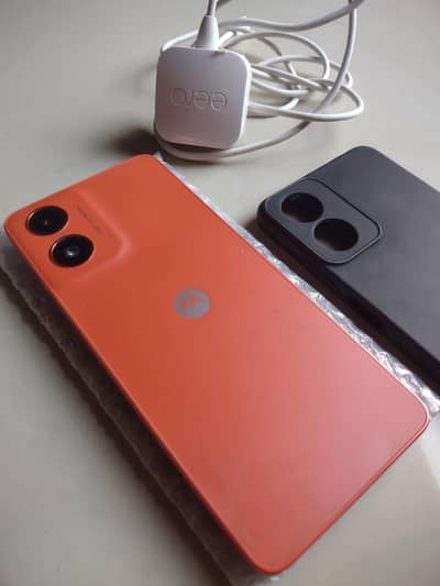 NEW MOTOROLA DUAL SIM 8/64