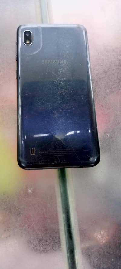 SAMSUNG GALAXY A10