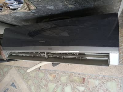 Gree intervter 1 Ton