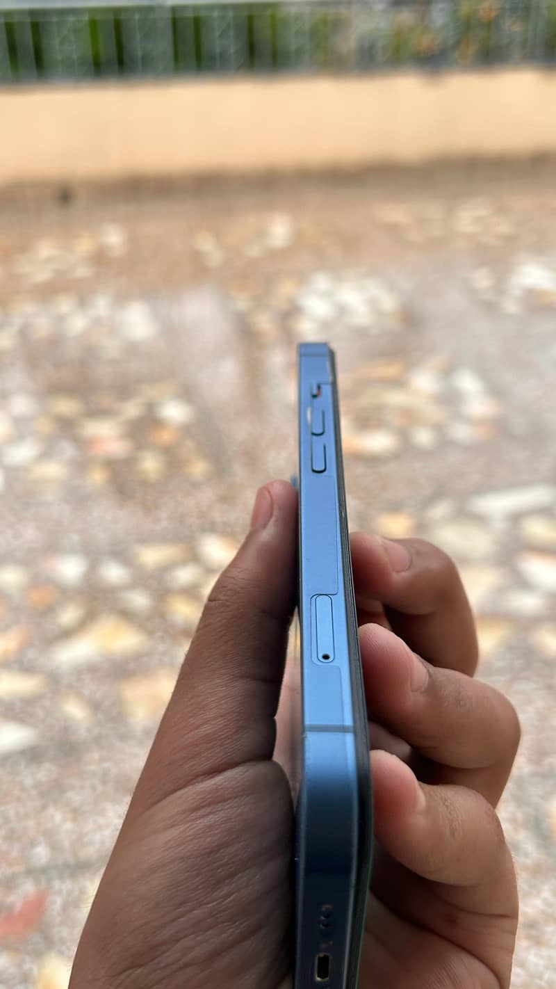 IPHONE 13 [BYPASS] 1