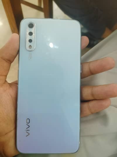Vivo s1