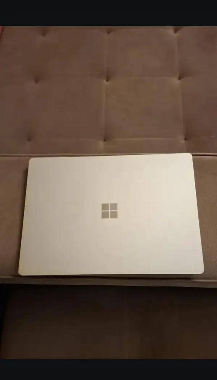 MICROSOFT SURFACE BOOK 2 4