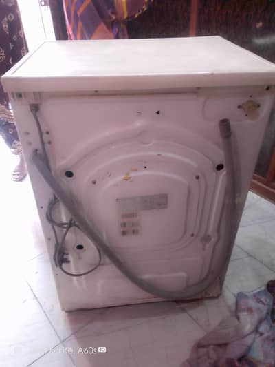 Elakta washing machine ha condition  AP ka samna ha