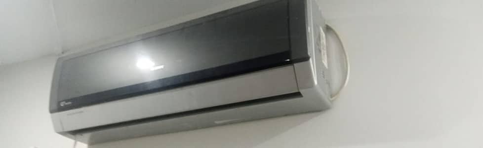 Gree Split AC