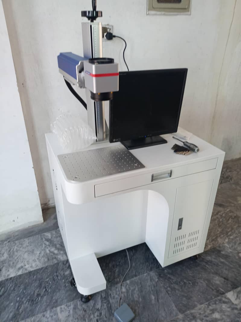 fiber laser marking machine 0