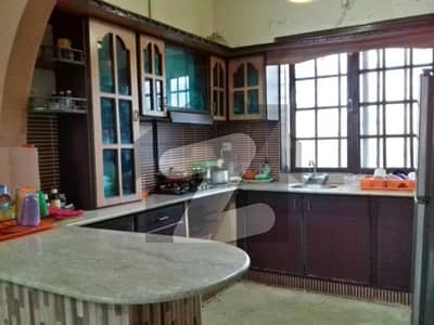 400 Yrds Single Storey House For Sale In Gulshan Block 13