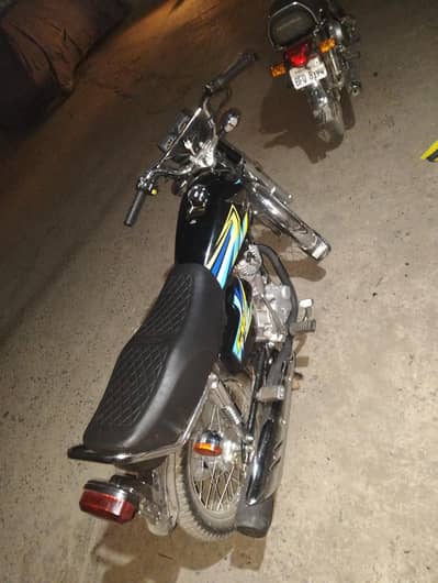 Honda 125 2026 model black color