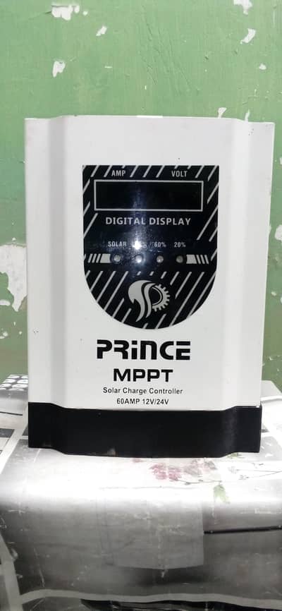 PRINCE MPPT SOLAR CHARGE CONTROLLER