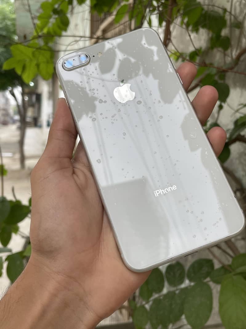 IPhone 8 plus 4