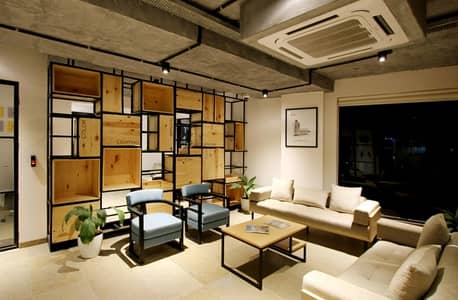 550 Square Feet Flat In Bahria Town - Sector C