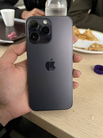 Iphone 14 pro max (factory unlock)