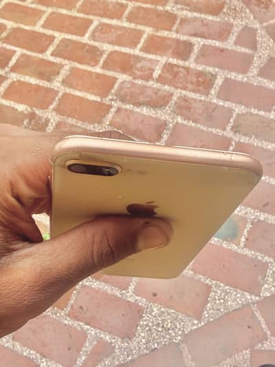 iPhone 8 Plus pack mobile all Ok 