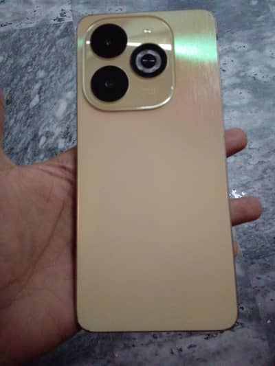 Infinix smart 8 pro 8 128gb one hand use  urgent sale