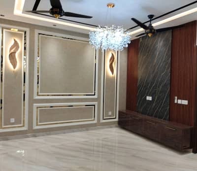 10 Marla House Available For Sale In Sector E Bahria Town Lahore