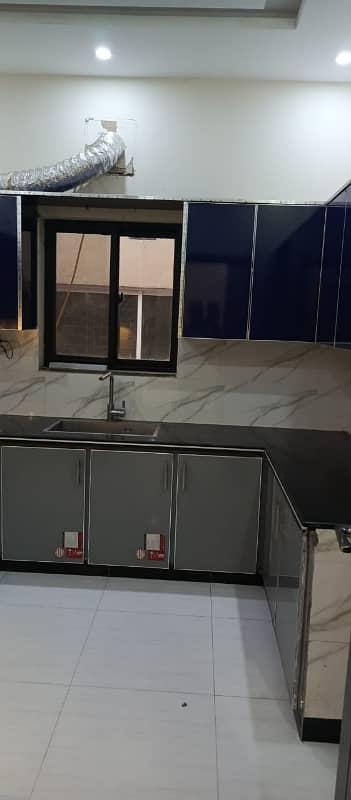 8 Marla Brend New House For Sale