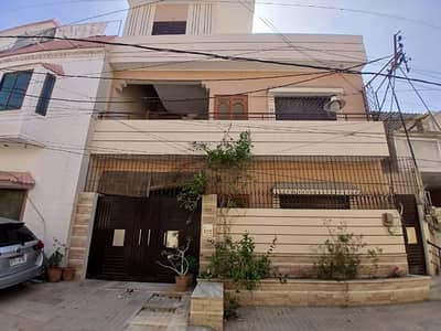 House For sale Situated In Gulshan-e-Iqbal - Block 19