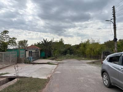 South Face | Level Plot | Closed End Street For Sale