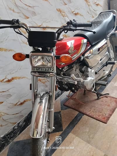 Honda 125s self-start 2026