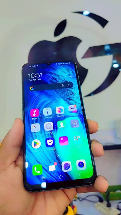 vivo s1 4/128.03074134706 whtsapp only