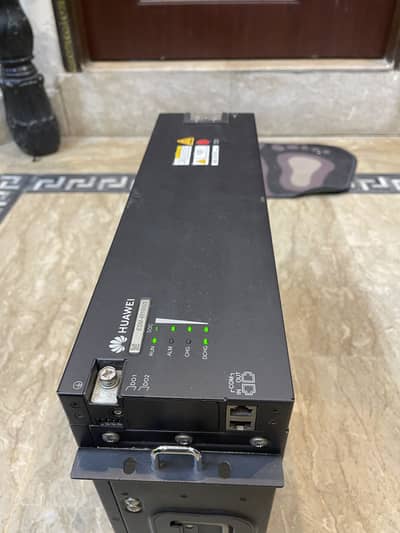 Huawei ESM48100U2 48v 100A