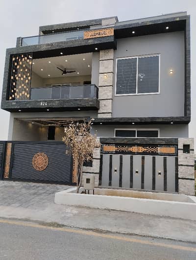 8 Marla The most beautiful Luxury House for sale in Faisal town Islamabad phase 1