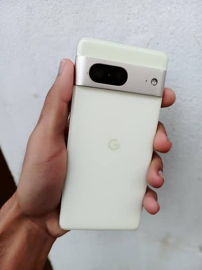 Pixel 8/128gb Dual sim PTA approved lush condition only for sale