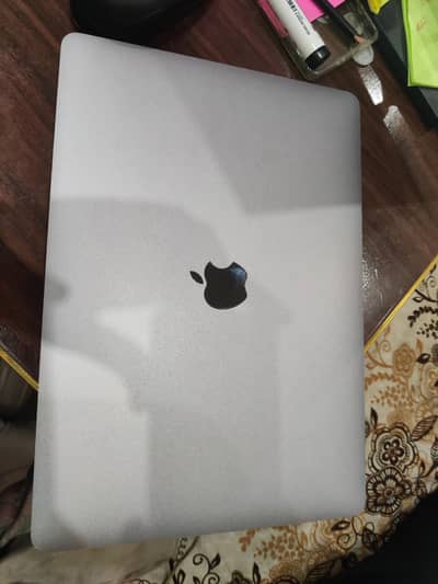 MacBook pro m1 2020 16/512