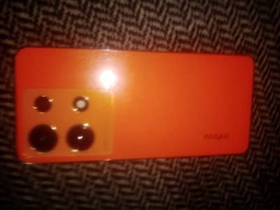 Infinix not 30 full box