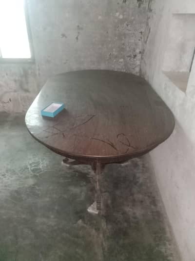 مظبوط لکڑی کا بنا خوبصورت لمبوتری شیپ کا ڈائننگ ٹیبل ب