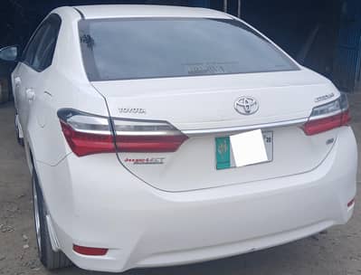 gli 2019 automatic white colour