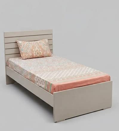 Single Bed | Almost New (Mattress Included)
